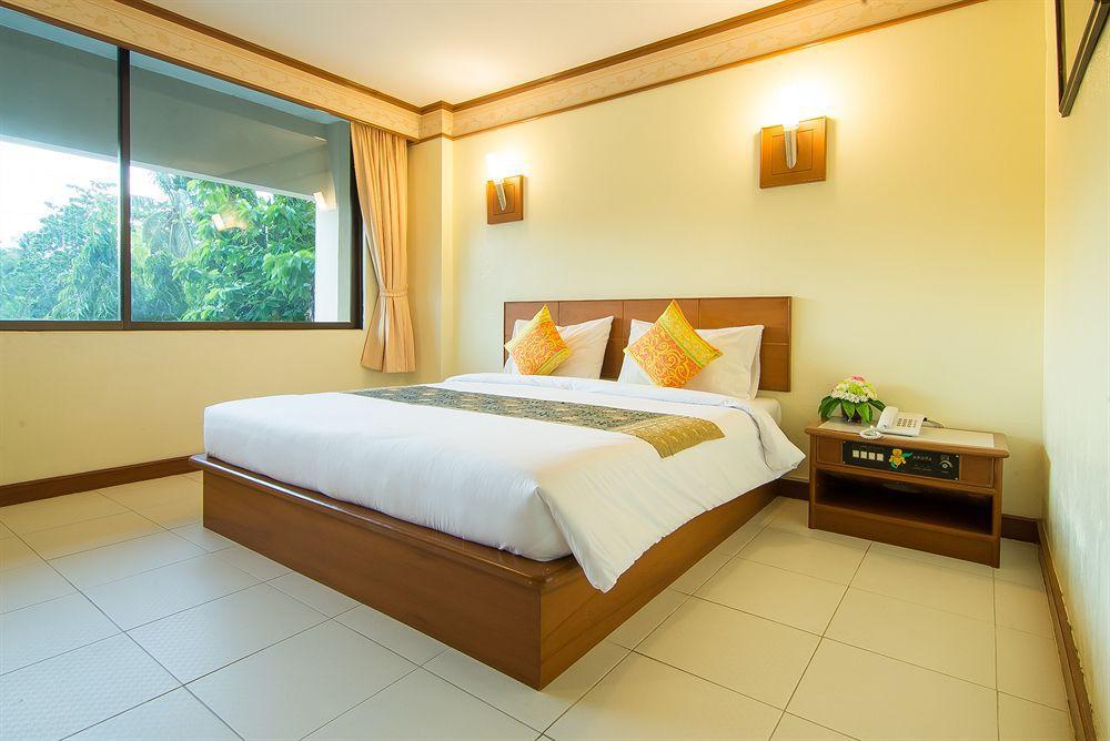 Krabi Royal Hotel Exterior foto